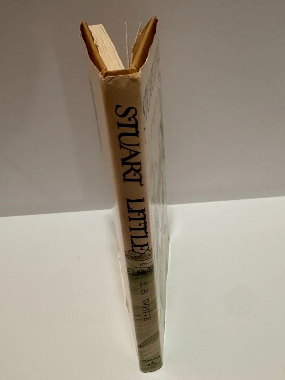 Vintage Stuart Little Book Club Edition HC Dust Jacket E B White Garth Williams